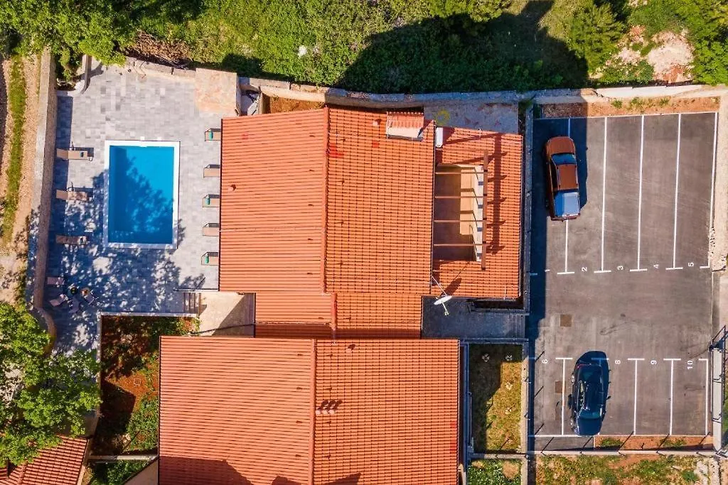 Cesare Apartment, With Swimming Pool And Sea View Liznjan Apartment